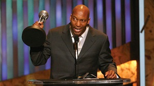 Director John Singleton wins award for his feature film Four Brothers.